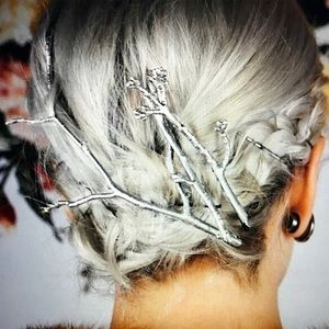 π± Little Twig Hair Pinsπ±